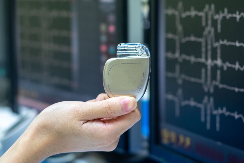Uso Clínico do Cardiodesfibrilador Subcutâneo